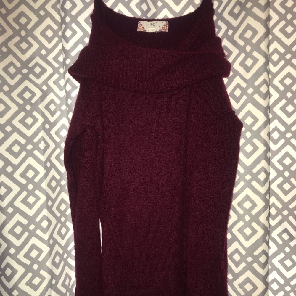 Super cute turtle neck